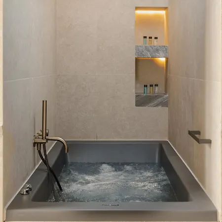 Luxury By Lato شقة *